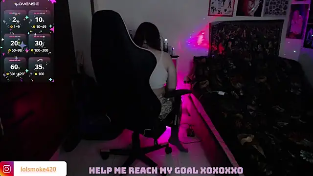 Snapshot of Bdsm_and_fries chatting on November 20, 11:04 pm Bdsm and fries online show from November 20, 11:04 pm