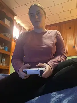 jaseyrae online show from December 5, 7:49 pm