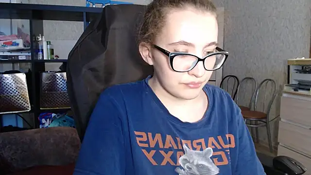 Snapshot of AnKey_Rayah chatting on December 5, 3:04 am AnKey Rayah online show from December 5, 3:04 am