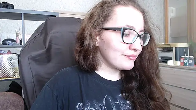 Snapshot of AnKey_Rayah chatting on February 23, 6:49 am AnKey Rayah online show from February 23, 6:49 am