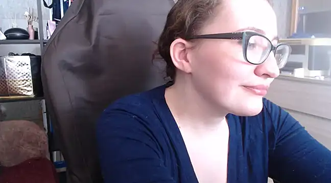 Snapshot of AnKey_Rayah chatting on March 7, 7:41 am AnKey Rayah online show from March 7, 7:41 am