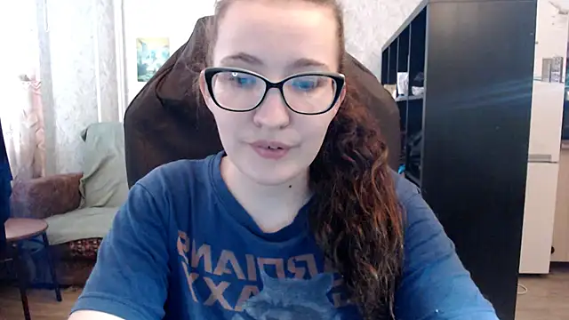 Snapshot of AnKey_Rayah chatting on February 23, 10:01 am AnKey Rayah online show from February 23, 10:01 am