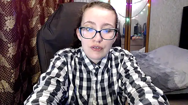 AnKey Rayah online show from May 3, 11:00 pm