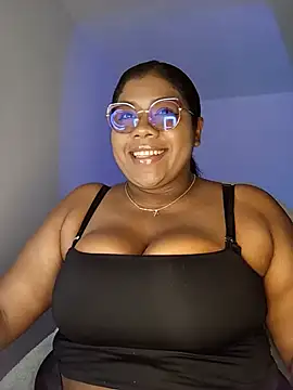 Snapshot of paola091 chatting on June 2, 12:34 am paola091 online show from June 2, 12:34 am