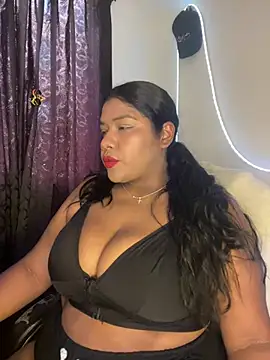 Snapshot of paola091 chatting on July 12, 7:27 pm paola091 online show from July 12, 7:27 pm