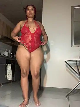 Snapshot of CurvyDesire1 chatting on March 18, 7:20 pm CurvyDesire1 online show from March 18, 7:20 pm