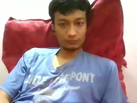 Snapshot of jimnail007 chatting on July 30, 4:11 am jimnail007 online show from July 30, 4:11 am