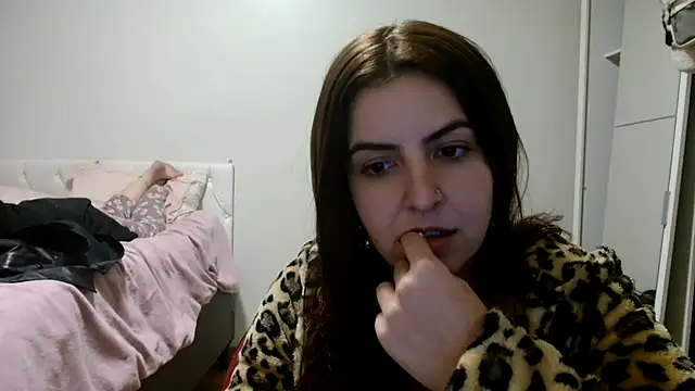 chelbyy online show from May 26, 4:52 am