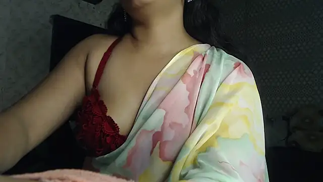 Snapshot of Indian_Anu chatting on November 11, 5:40 am Indian Anu online show from November 11, 5:40 am