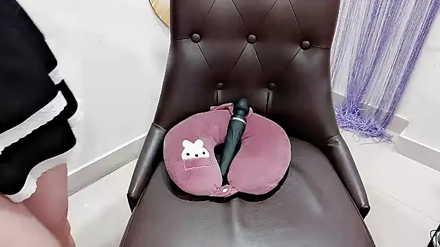 Aminababiew online show from June 10, 1:17 am