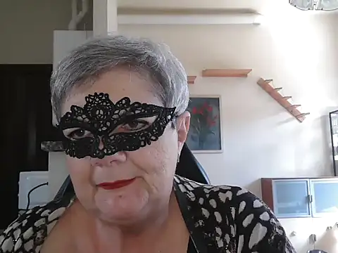simona60 online show from May 7, 1:27 pm
