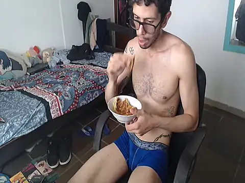 alisterxxx online show from May 2, 2:44 pm
