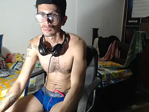 alisterxxx online show from July 30, 2:54 am