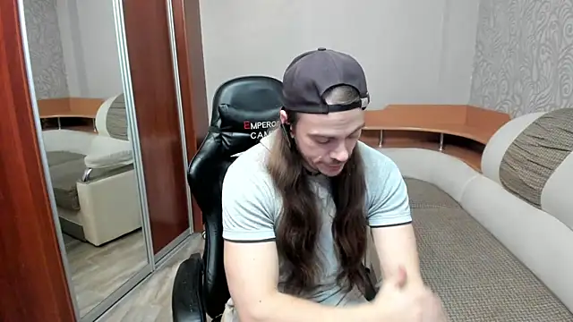 Marrymepls online show from February 2, 4:38 pm