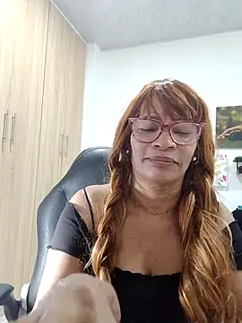 BustyMilf  online show from April 5, 1:08 pm