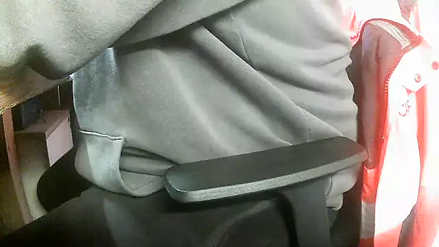 Snapshot of Cygnus58topchef chatting on November 3, 3:24 pm Cygnus58topchef online show from November 3, 3:24 pm