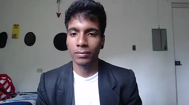 Snapshot of stevenosori chatting on December 12, 4:21 pm stevenosori online show from December 12, 4:21 pm