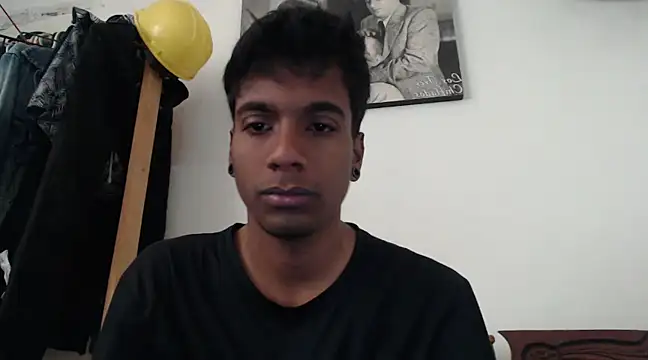 Snapshot of stevenosori chatting on December 13, 3:21 pm stevenosori online show from December 13, 3:21 pm