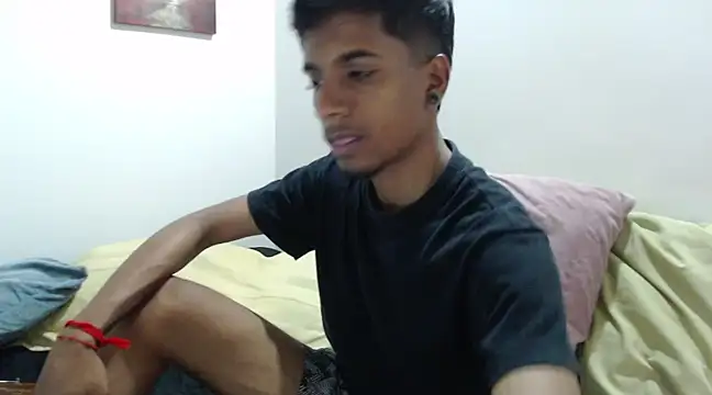 Snapshot of stevenosori chatting on December 26, 3:27 am stevenosori online show from December 26, 3:27 am