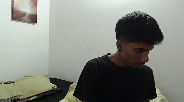 Snapshot of stevenosori chatting on December 27, 3:31 am stevenosori online show from December 27, 3:31 am