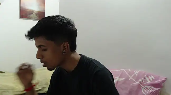 Snapshot of stevenosori chatting on December 29, 3:54 am stevenosori online show from December 29, 3:54 am