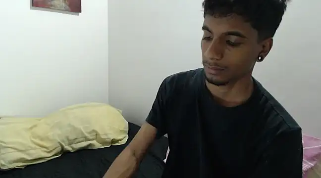 Snapshot of stevenosori chatting on December 29, 6:56 am stevenosori online show from December 29, 6:56 am