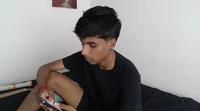 Snapshot of stevenosori chatting on January 18, 5:48 pm stevenosori online show from January 18, 5:48 pm