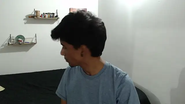 Snapshot of stevenosori chatting on February 19, 11:57 pm stevenosori online show from February 19, 11:57 pm