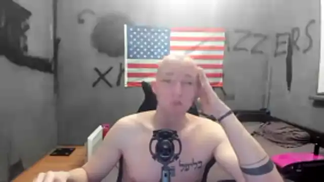 Snapshot of Tolyadar@xh chatting on March 10, 7:52 pm Tolyadarxh online show from March 10, 7:52 pm