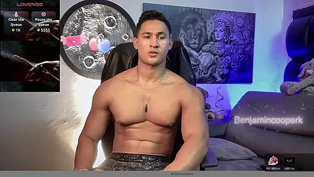 Snapshot of BenjaminCooperk chatting on November 1, 9:28 pm BenjaminCooperk online show from November 1, 9:28 pm