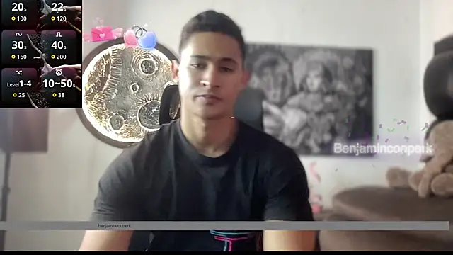 Snapshot of BenjaminCooperk chatting on November 18, 3:56 am BenjaminCooperk online show from November 18, 3:56 am