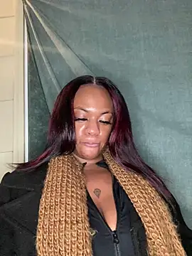 Snapshot of AlexaTheSlut chatting on January 11, 5:20 am AlexaTheSlut online show from January 11, 5:20 am