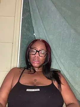 Snapshot of AlexaTheSlut chatting on January 29, 8:25 pm AlexaTheSlut online show from January 29, 8:25 pm