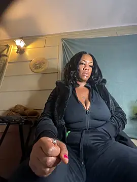 Snapshot of AlexaTheSlut chatting on February 19, 10:53 pm AlexaTheSlut online show from February 19, 10:53 pm