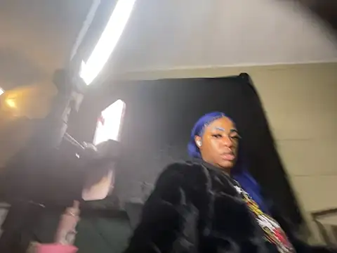 Snapshot of AlexaTheSlut chatting on December 18, 4:29 am AlexaTheSlut online show from December 18, 4:29 am