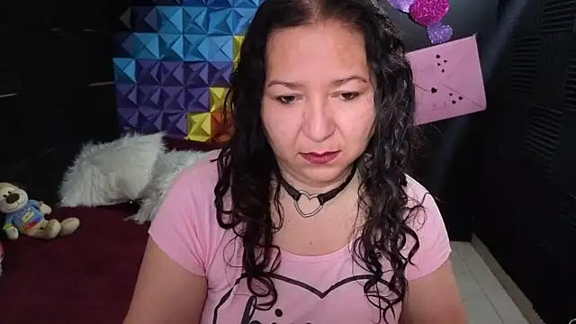 katifoxx online show from February 23, 4:04 pm