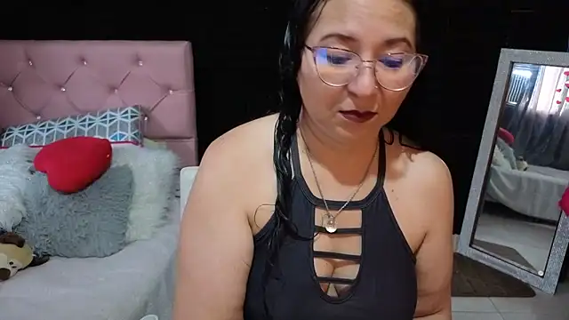 katifoxx online show from May 31, 4:25 pm