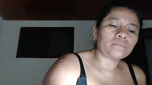 adrixxx38 online show from July 25, 8:12 am