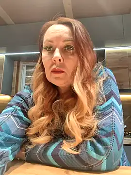 FreeMyFire online show from February 11, 4:01 am