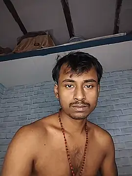 Snapshot of sujanmanda chatting on December 1, 4:28 am sujanmanda online show from December 1, 4:28 am