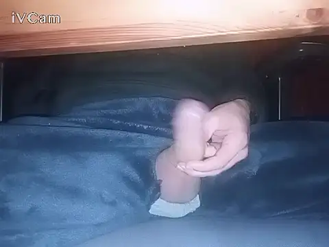 Snapshot of Bigdick666cm chatting on March 21, 6:29 pm Bigdick666cm online show from March 21, 6:29 pm