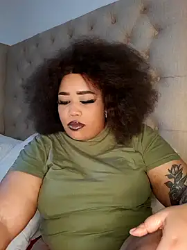 CAMMII  online show from December 9, 8:11 am