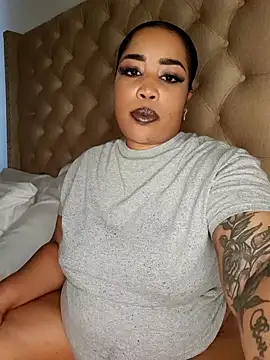 CAMMII  online show from January 22, 11:01 am