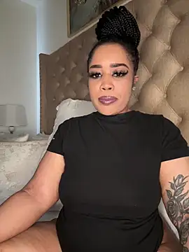 Snapshot of CAMMII_ chatting on April 29, 11:25 am CAMMII online show from April 29, 11:25 am