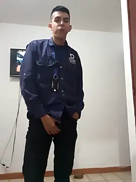 joanpinzon online show from February 26, 4:06 pm