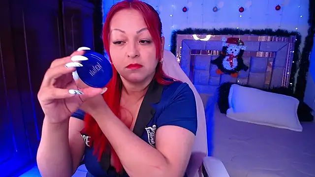 salomecastro  online show from January 15, 3:11 am