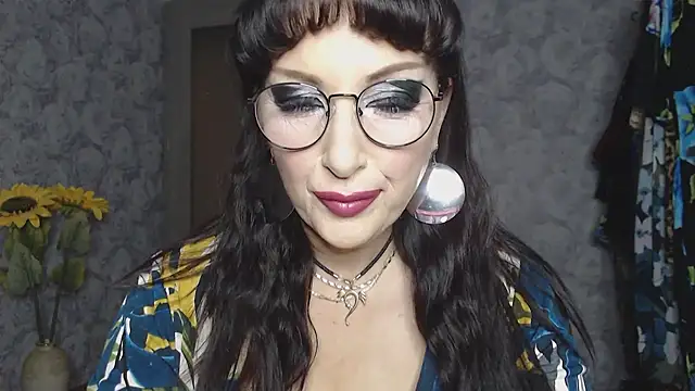 Aziza1 online show from September 15, 1:55 pm