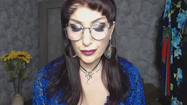 Aziza1 online show from May 28, 2:25 pm