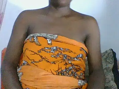 Snapshot of Hamie_sexy chatting on February 24, 5:09 pm Hamie sexy online show from February 24, 5:09 pm