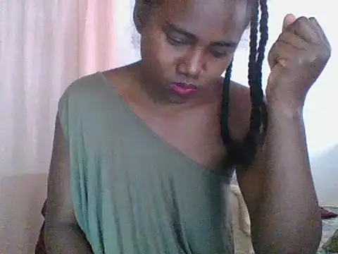 Snapshot of Hamie_sexy chatting on September 16, 7:09 am Hamie sexy online show from September 16, 7:09 am